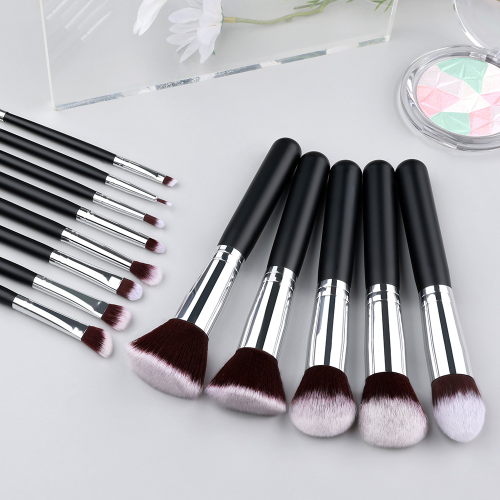 전문 메이크업 브러쉬 세트 14/16개 부드럽고 풍성한 - Huda Beauty Makeup Brush Set 리뷰 및 가격